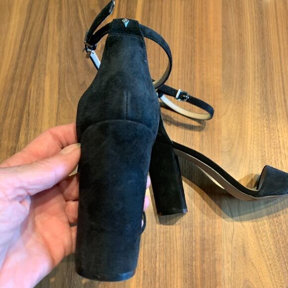 Sam Edelman suede dress sandal, chunky heel, EUC, sz 9, ankle strap, - Picture 4 of 16